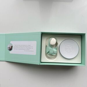 LIKE NEW OWLET Dream Sock